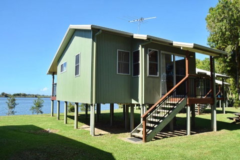 Coast And Country Cabin 3 - Accommodation Directory 0
