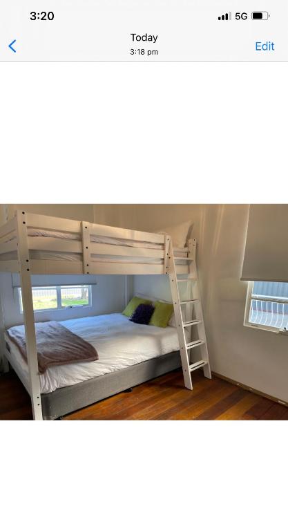 D103 Lemon Tree House - Accommodation Directory 2