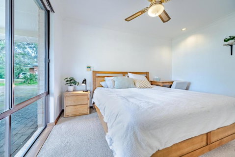 Dawesville Cosy Retreat - Accommodation Directory 1