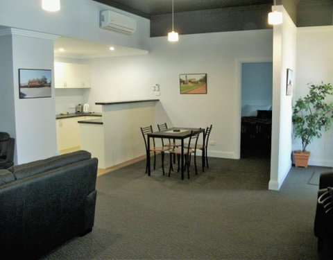 Daydream Motel And Apartments - Accommodation Directory 2