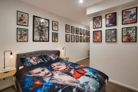 DC Vs Marvel Theme Ft Arcade Machine Pool Gym Sauna BBQ - Accommodation Directory 3