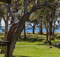 28 'Bay Parklands' 2 Gowrie Ave - pool tennis  stunning views - Accommodation Directory