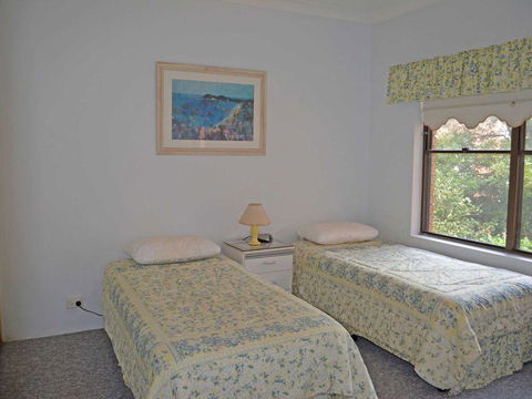 3 'Sailfish' 46 Magnus Street - Accommodation Directory 3