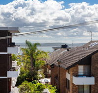 3 'The Commodore'  9-11 Donald Street - great unit in the heart of town - Accommodation Directory