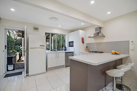 3/3 Oriole Avenue, Peregian Beach - Accommodation Directory 1