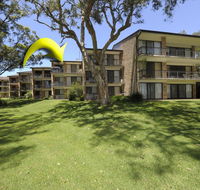 33 'Bay Parklands' 2 Gowrie Avenue - Air conditioning Foxtel Pool Tennis Court Spa - Accommodation Directory