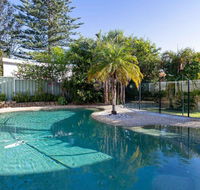 33 Gloucester St -huge holiday house in Nelson Bay with pool and stunning water views - Accommodation Directory