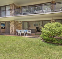 56 'Bay Parklands' 2 Gowrie Ave - ground floor air conditioned  Foxtel - Accommodation Directory
