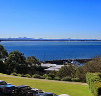 6 'Portofino' 7 Laman Street - Superb Water Views and only 1 minute walk into the heart of town - Accommodation Directory