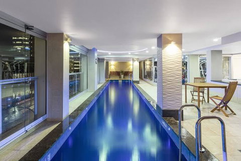 96 North Terrace Stylish Penthouse Apartment - Accommodation Directory 2