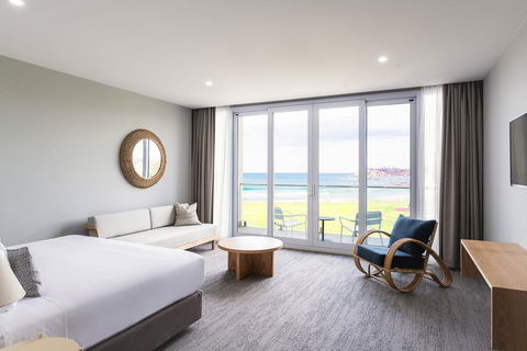 Abode Malua Bay - Accommodation Directory 1