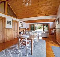 Abrahams On Bank - Accommodation Directory