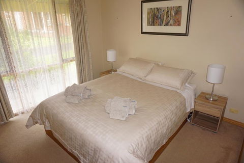 Abrigo Apartment - Accommodation Directory 1