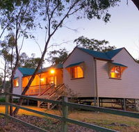 Accommodation Creek Cottages  Sundown View Suites - Accommodation Directory