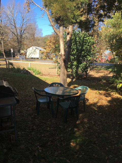 Acorn Lodge - Accommodation Directory 1