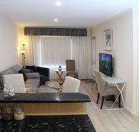 ADELAIDE CBD APARTMENT - 3BR 2BATH  CARPARK - Accommodation Directory