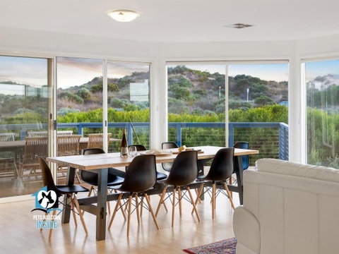 DUNE STAY, Unique 270o Dune Views & Steps To Beach - Accommodation Directory 4