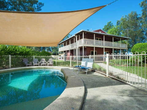 Elderslie House - Accommodation Directory 0