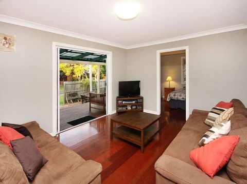 FINLIA AT FLINDERS - Accommodation Directory 2