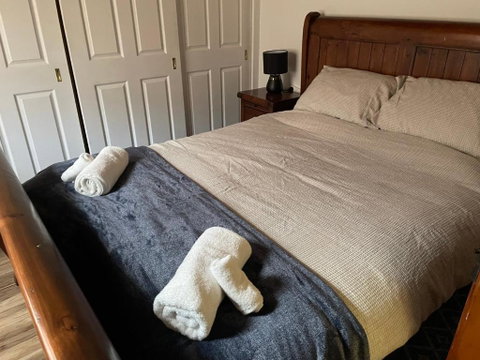Florence Lodge - Accommodation Directory 1