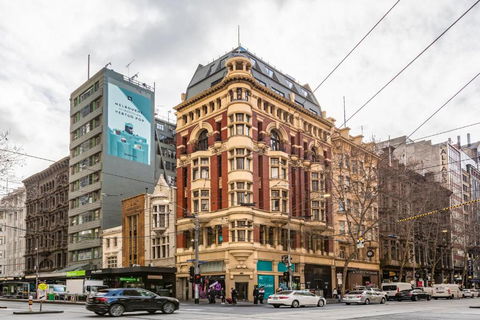 Fabulous Collins Street Luxury 2 BR Apartment - Accommodation Directory 0