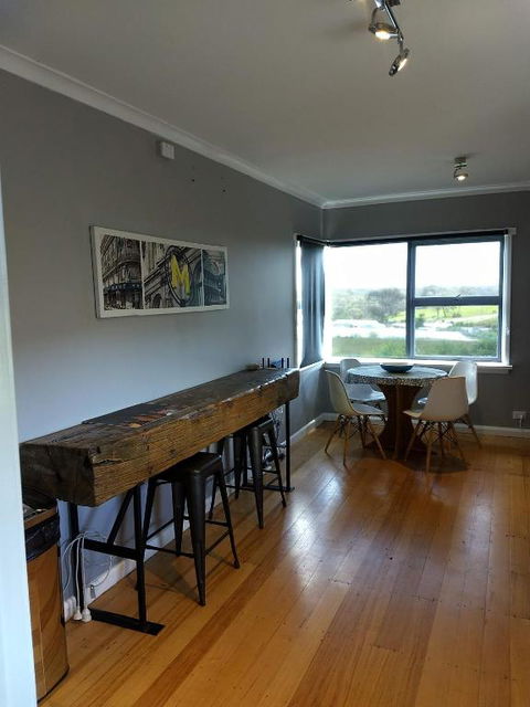 Gladstone Gem - Gateway To The Bays North East Tasmania - Accommodation Directory 0