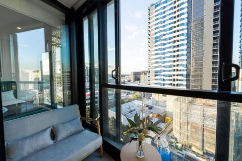 FV Peppers 2BR 2BA W Parking, Shared Spa, Gym, Pool - Accommodation Directory 1