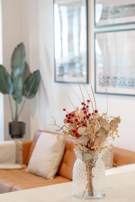 FV Peppers 2BR 2BA W Parking, Shared Spa, Gym, Pool - Accommodation Directory 2