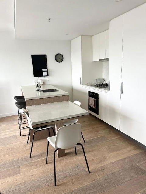 FV Peppers 1 Bedroom Apartment - Accommodation Directory 0