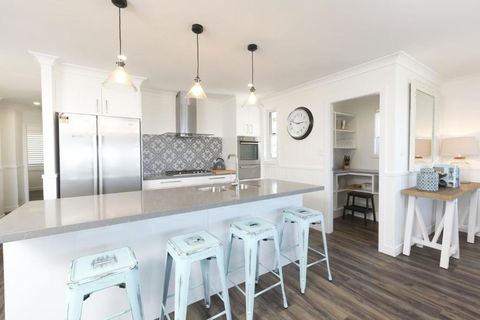 FYNE SHORES - Accommodation Directory 3