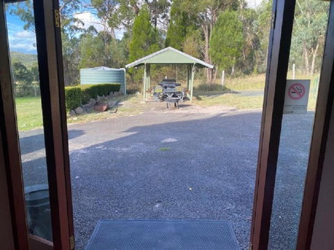 Girraween Country Inn - Accommodation Directory 2