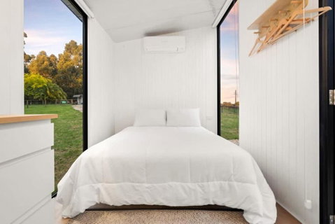 Glorious Escape By Tiny Away - Accommodation Directory 3