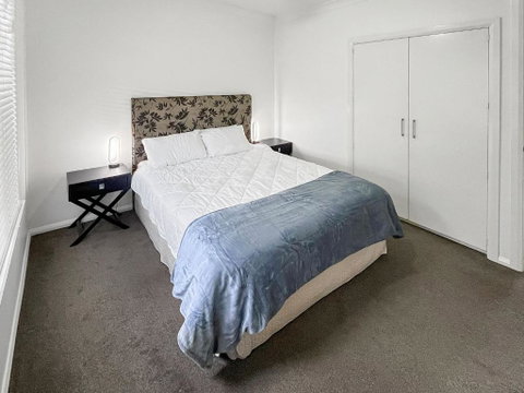 H2O Holiday Apartments - Unit 10 - Accommodation Directory 2