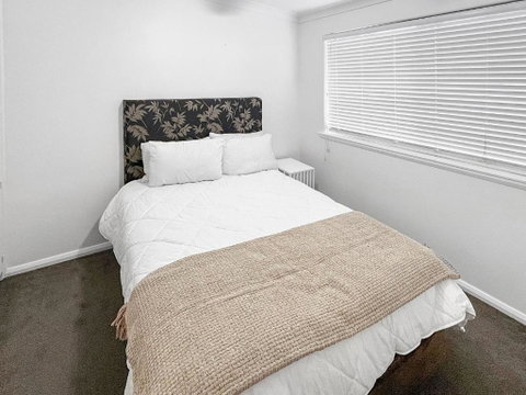 H2O Holiday Apartments - Unit 10 - Accommodation Directory 3