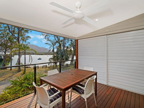 H2O Holiday Apartments Unit 13 - Accommodation Directory 3