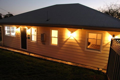 Hill Cottage Hahndorf - Accommodation Directory 1