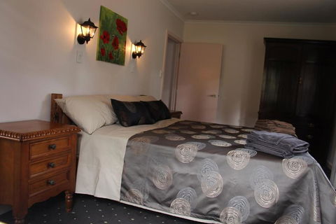 Hill Cottage Hahndorf - Accommodation Directory 2