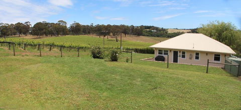 Hill Cottage Hahndorf - Accommodation Directory 0