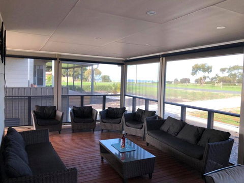 Holiday Escape Milang - Accommodation Directory 0