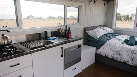 Hounds Run Vineyard - Tiny House In The Grampians - Accommodation Directory 2