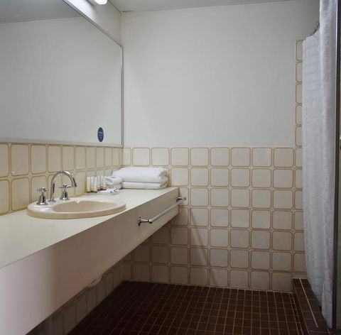 Admiral Motel Bunbury - Accommodation Directory 1