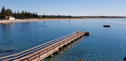 Albany Holiday Units - Accommodation Directory 1
