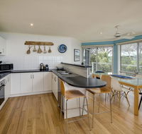 Alchemy on Island Beach - Accommodation Directory
