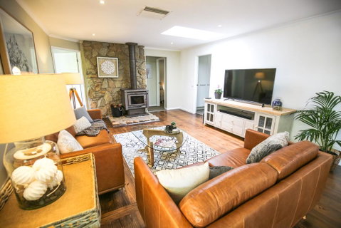 Alderwood - Accommodation Directory 1