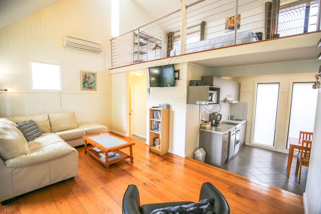Bright VIC Accommodation Directory