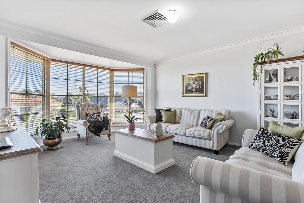 Oakhampton NSW Accommodation Directory