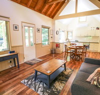 Alpine Arnica Cottage 1 - Accommodation Directory