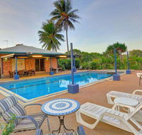 Alva Beach Tourist Park - Accommodation Directory