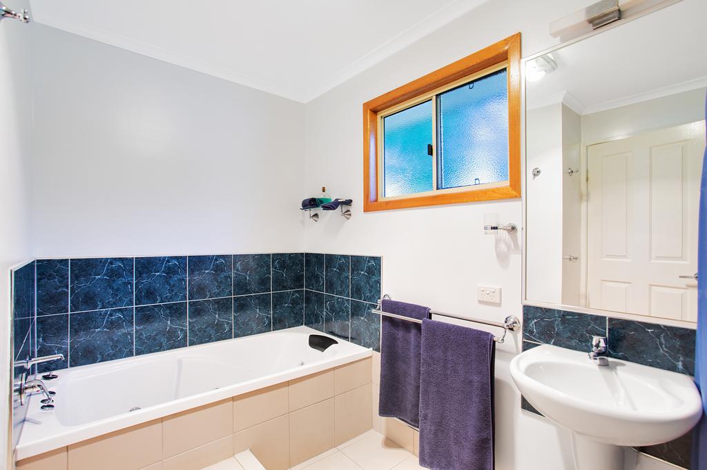 Amamoor Creek QLD Accommodation Directory