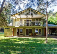 Amaroo Sunset Lodge - Accommodation Directory